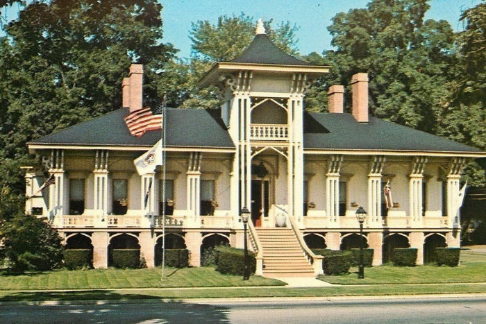 Marshall Michigan Honolulu House Museum